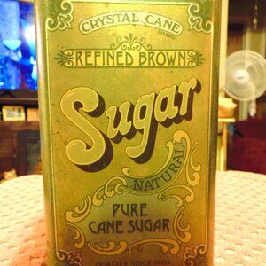 VINTAGE CRYSTAL CANE BROWN SUGAR CANE TIN - 1977